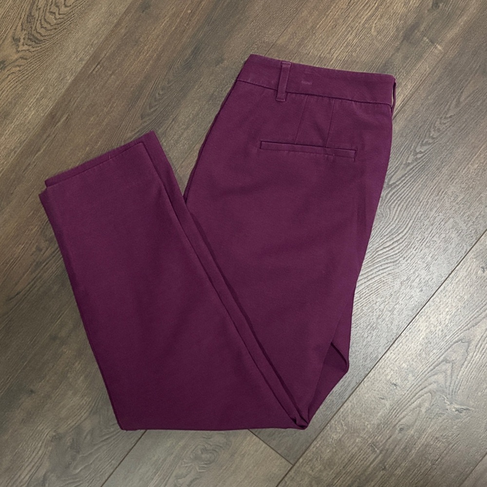 White House Black Market Burgundy Capris